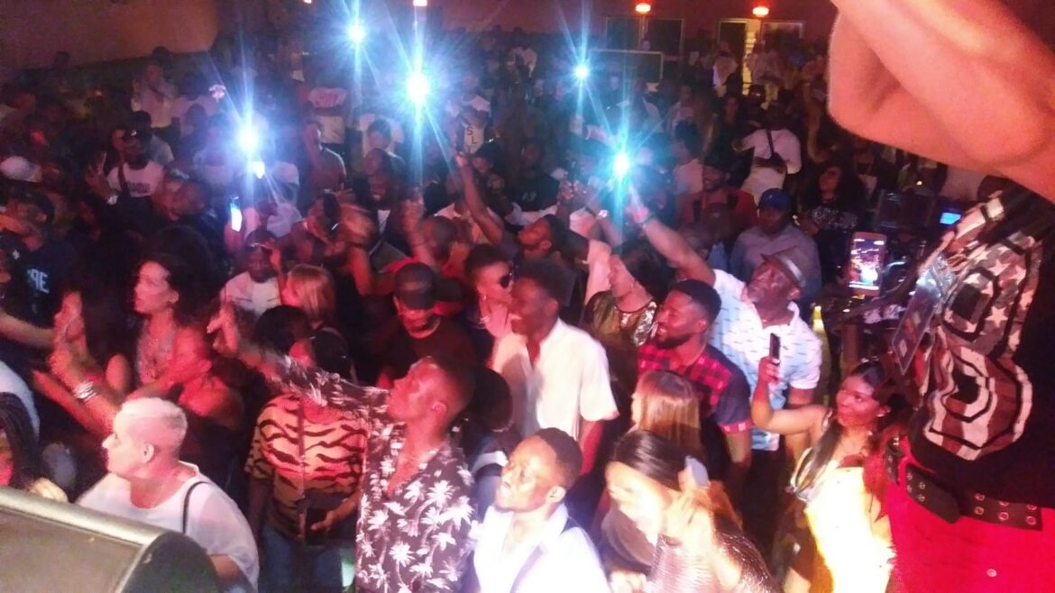 2Baba On Stage In Frankfurt 1 2Baba On Stage In Frankfurt 1