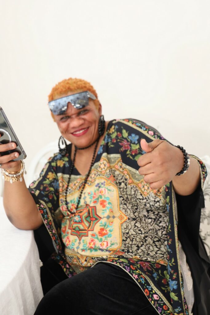 Stella Dimoko Korkus 3